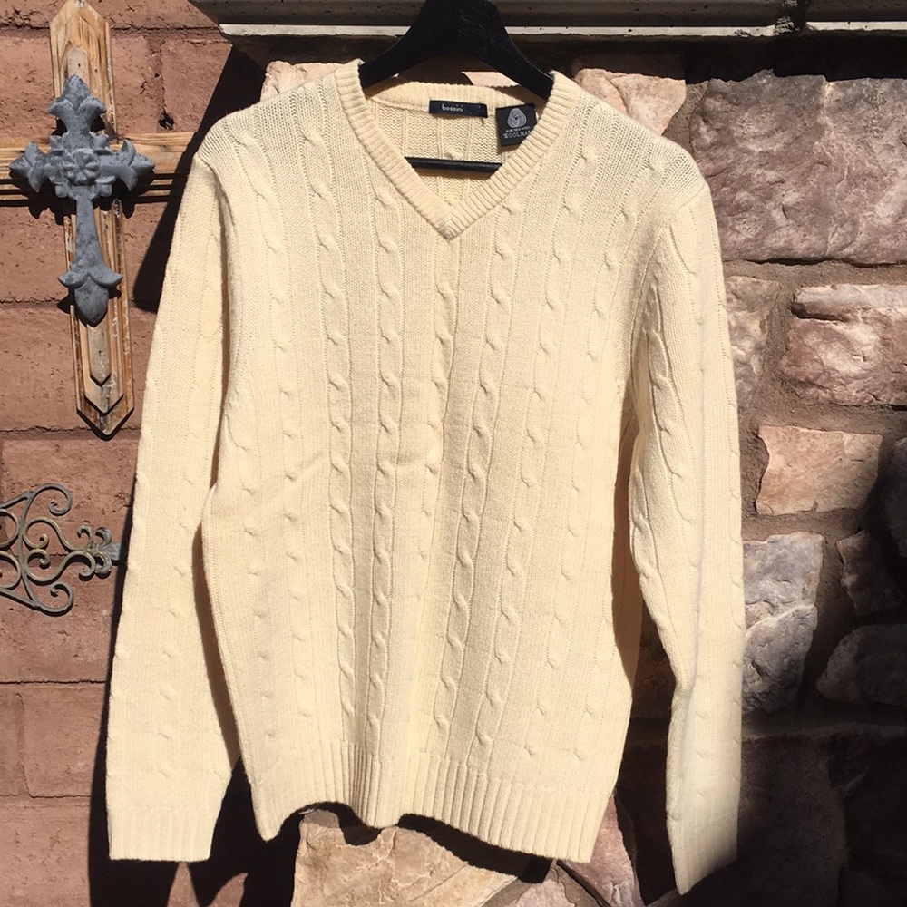 Bossini Cable Knit New Wool V-neck Sweater Size Medium Cabin Core